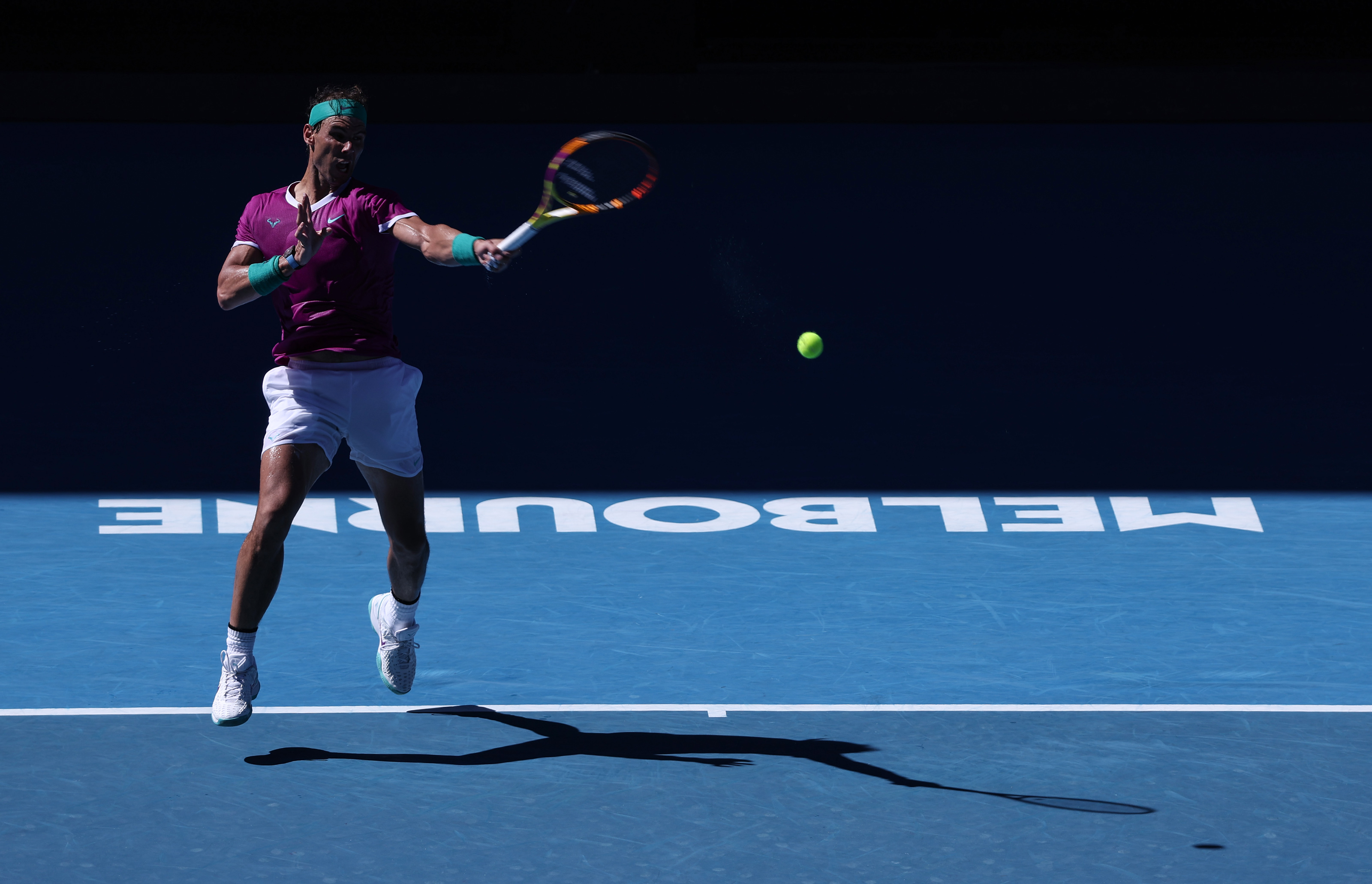 世界网球队完胜澳大利亚网球队，纳达尔关键制胜