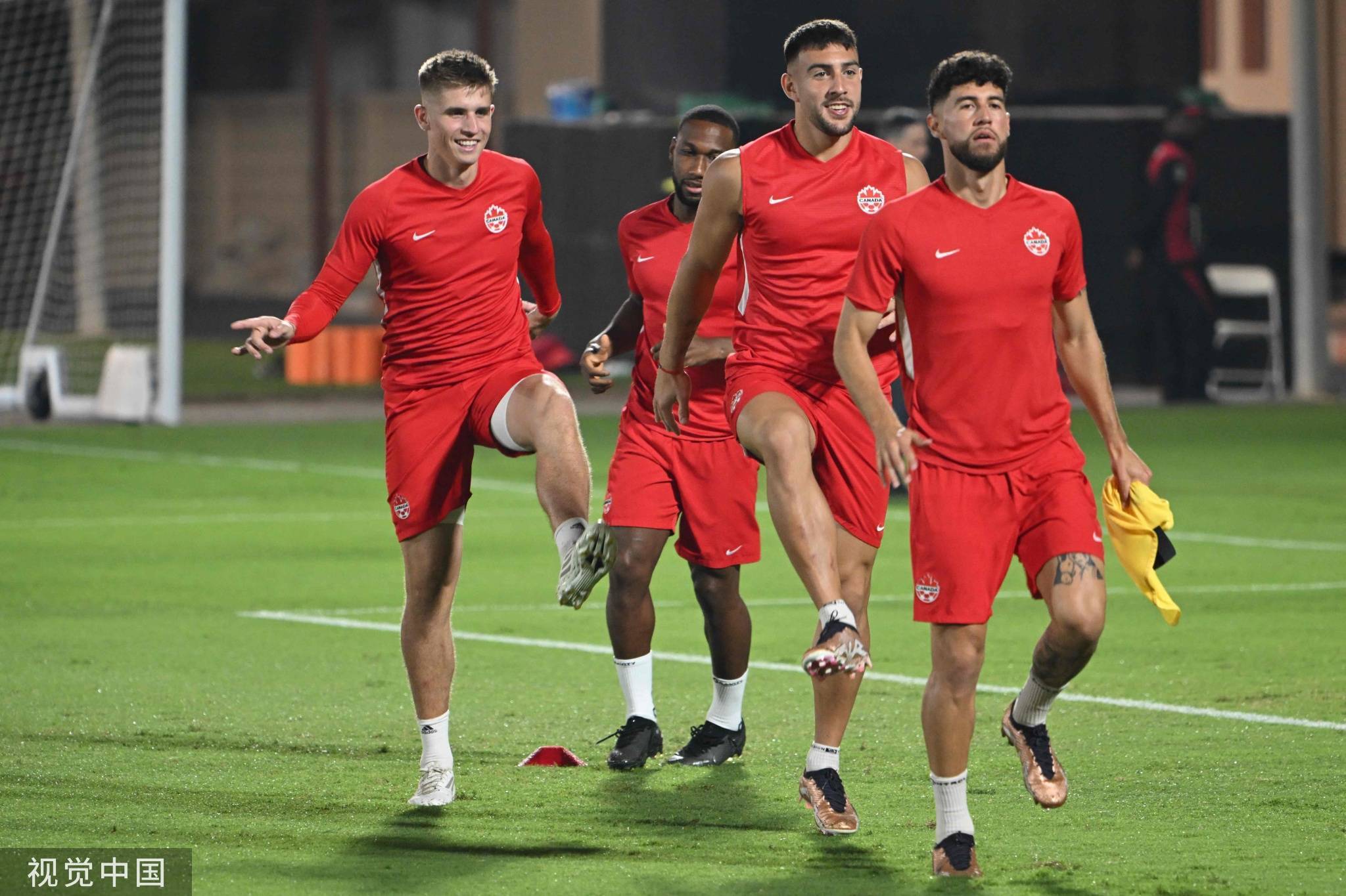 比利时完胜加拿大,马尔基尼奥斯完成帽子戏法 比利时完胜加拿大,马尔基尼奥斯完成帽子戏法