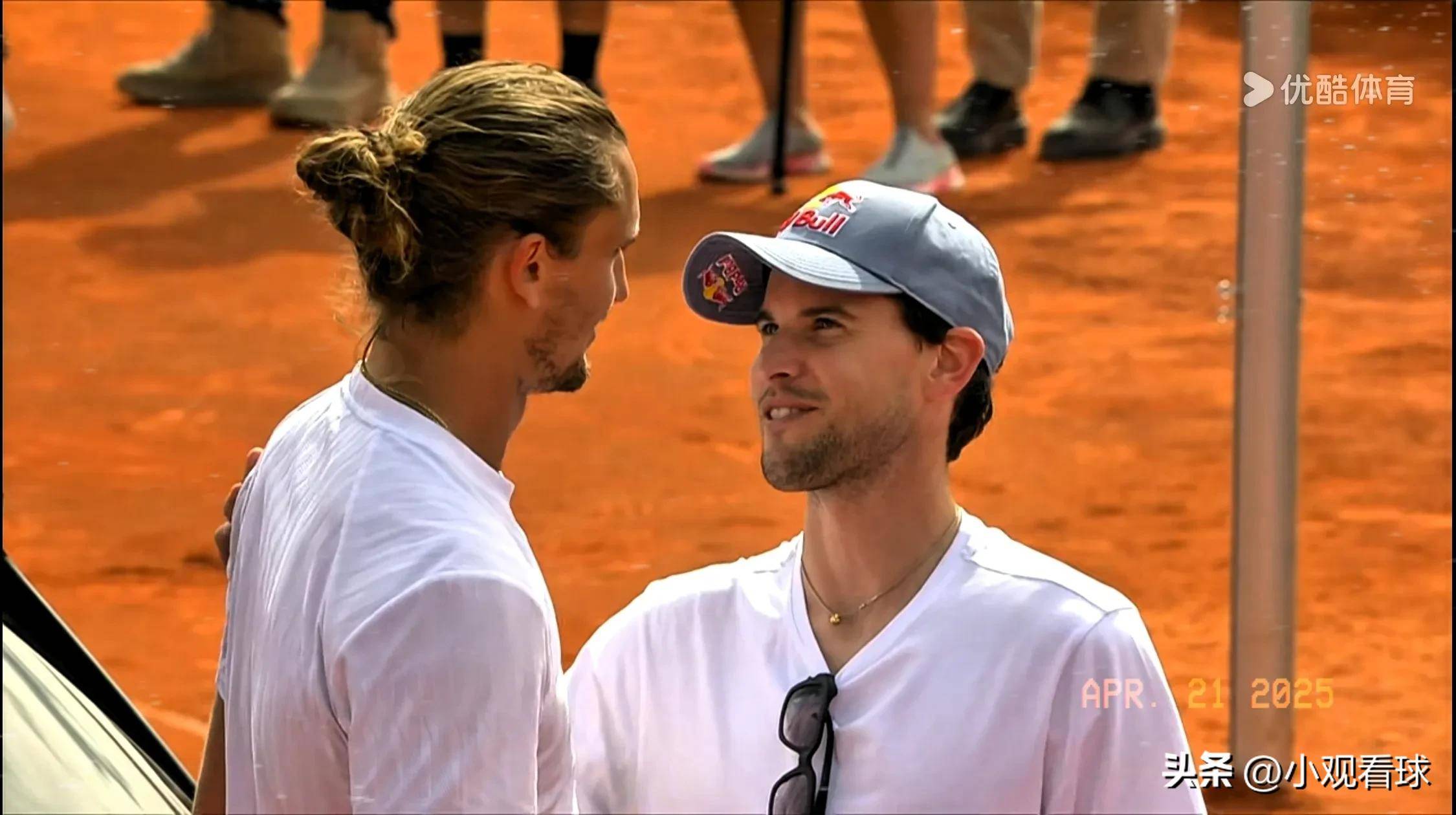 开云体育-法国网球队爆冷英国网球队，兹维列夫完成帽子戏法