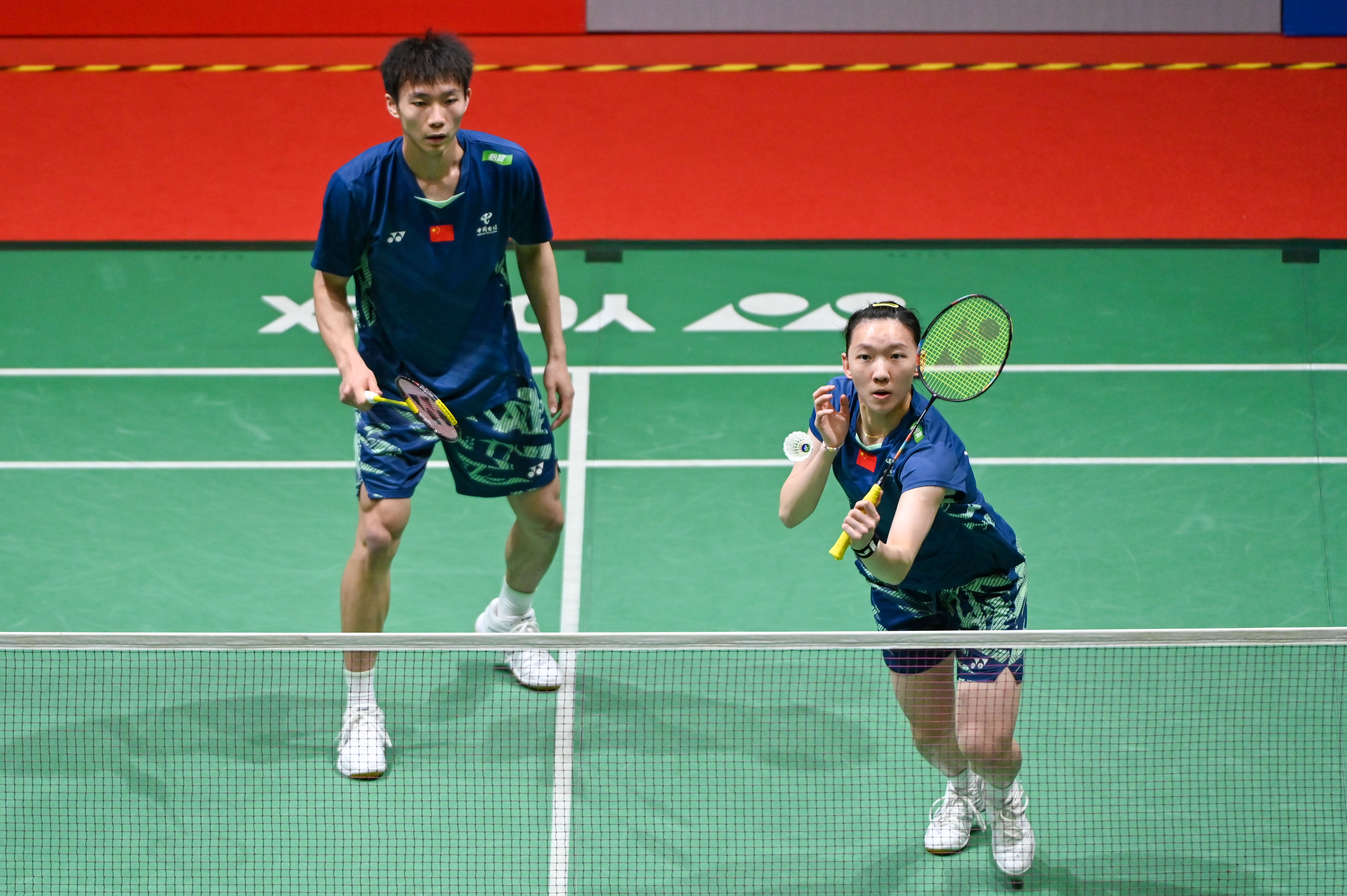 关于马来西亚羽毛球队轻取印度羽毛球队，辛杜高光表现的信息