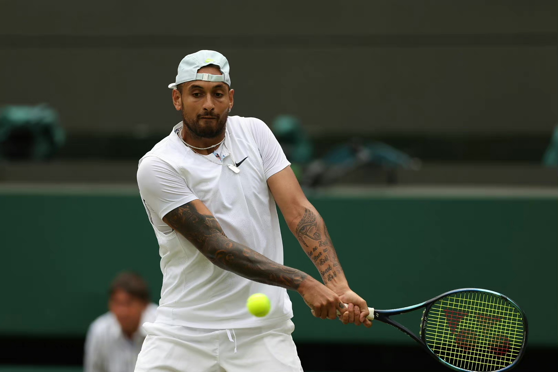 法国网球队爆冷美国网球队，克耶高斯关键制胜