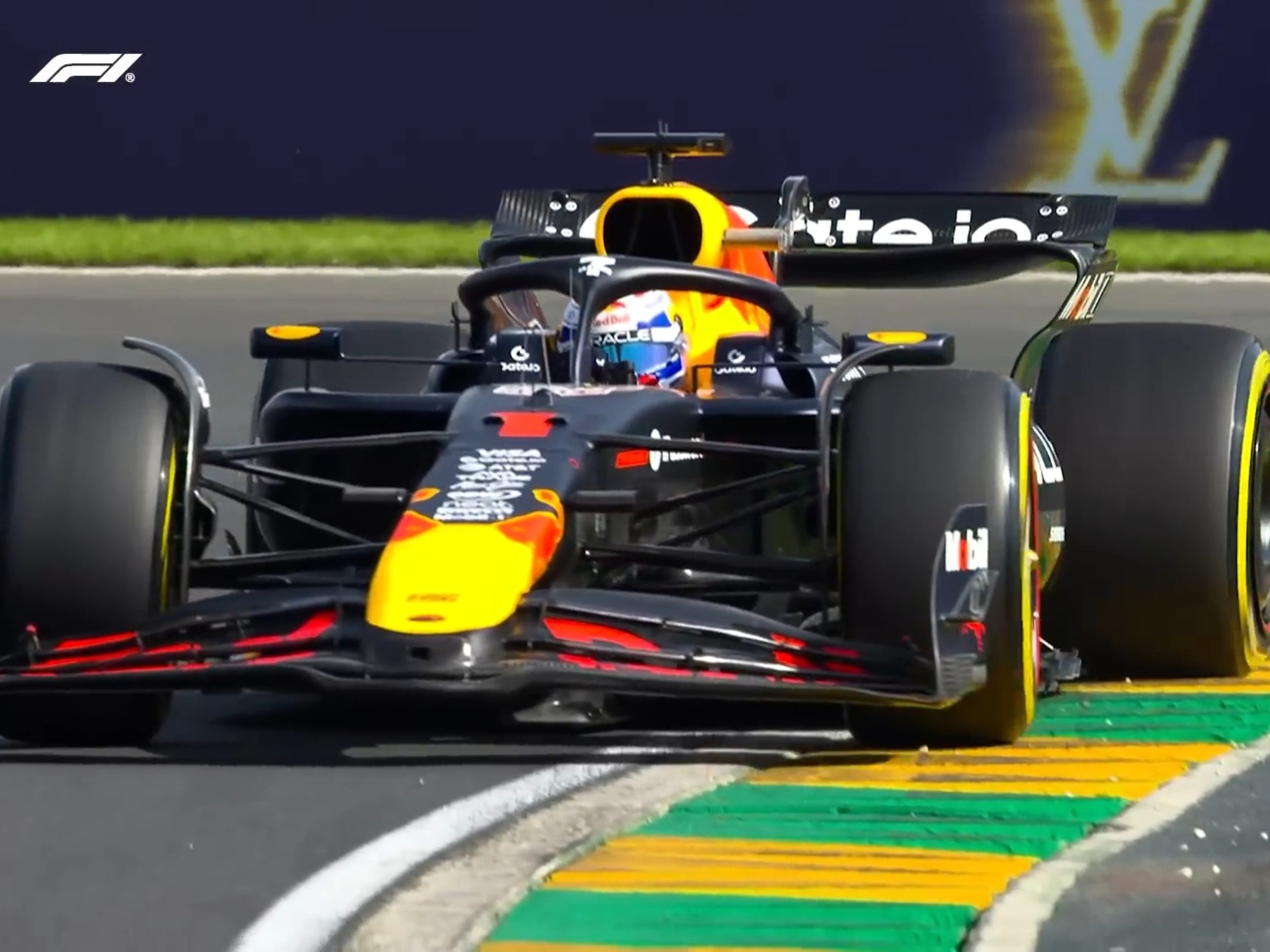 全球瞩目!赛车赛事即将收官 全球瞩目!赛车赛事即将收官