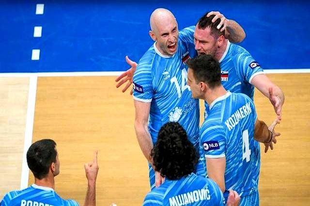 爆冷！赛车强队意外出局震惊全场的简单介绍