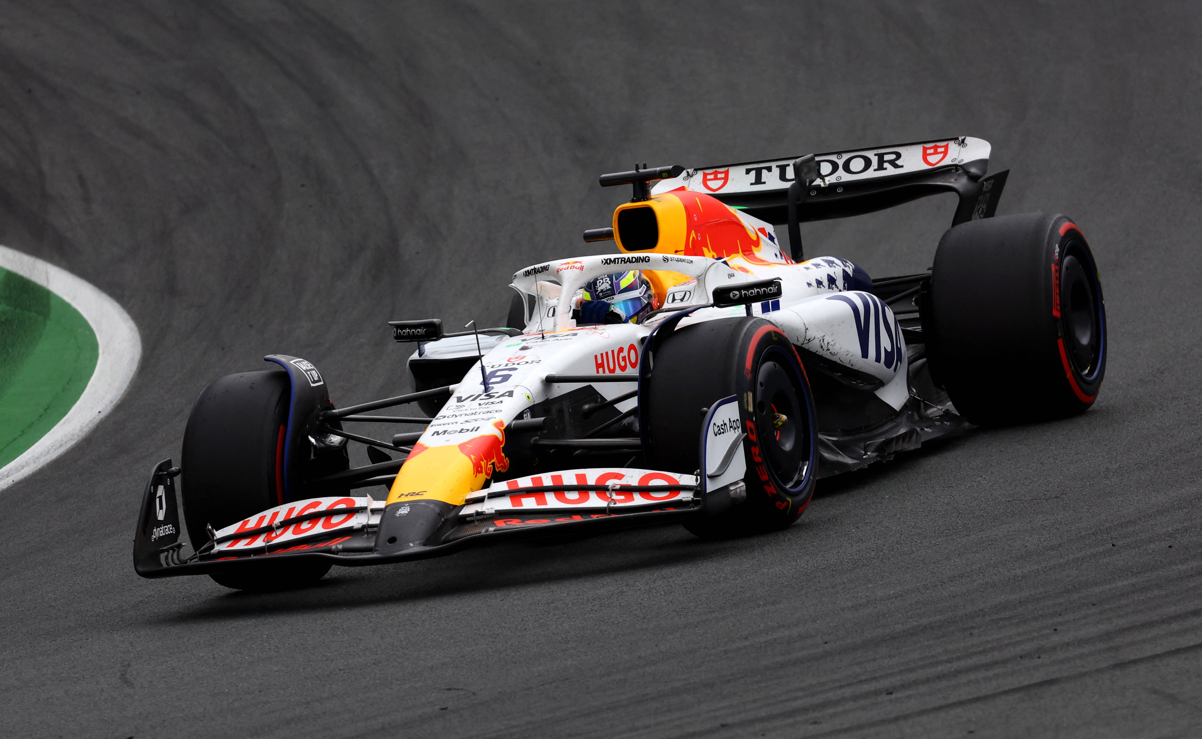 迈凯伦力克红牛二队，诺里斯高光表现