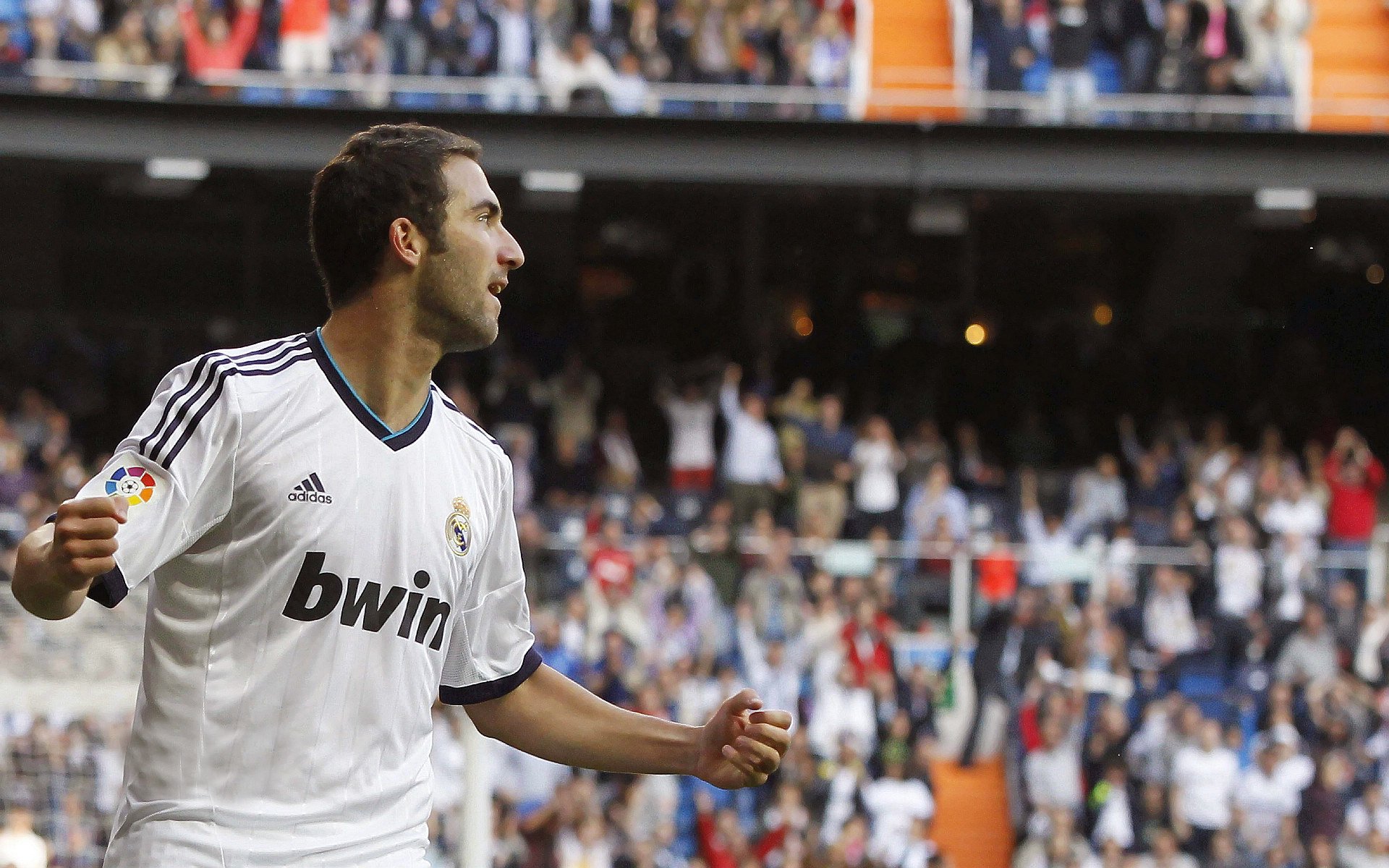 开云体育官网-胜利的火焰！布鲁诺梅开二度助马竞攻克圣西罗