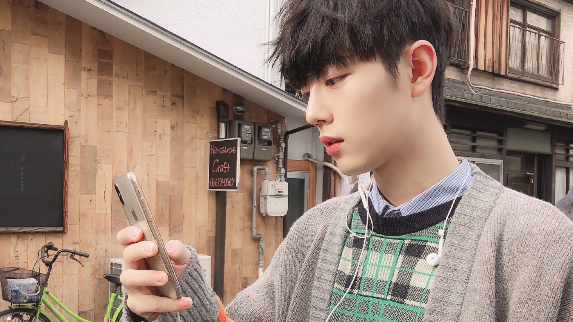 开云体育登录-奥运关键战夜，她用左手点燃了伦敦的尖叫