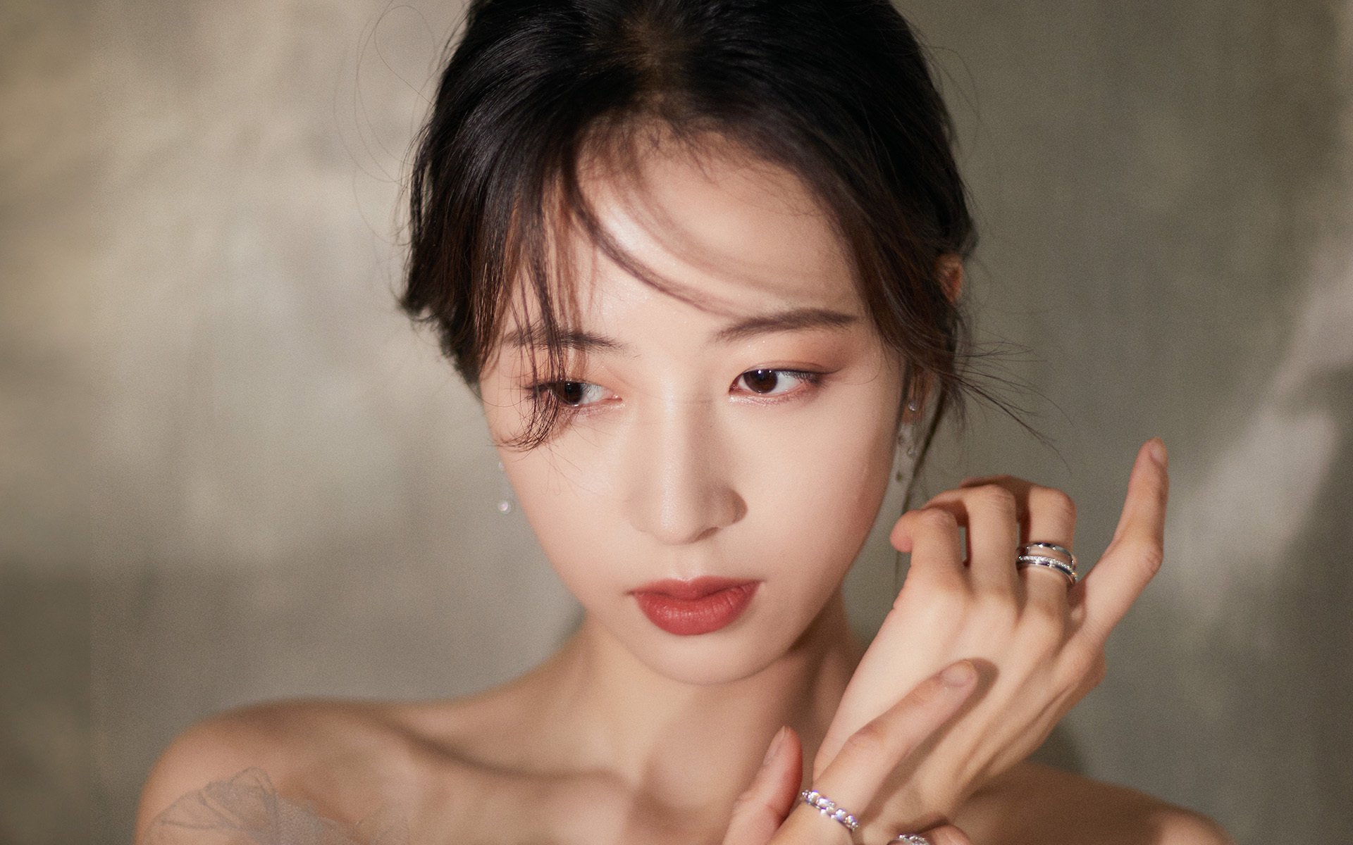 开云体育app-欧文补时阶段的‘致命三连击’当嘘声变为欢呼