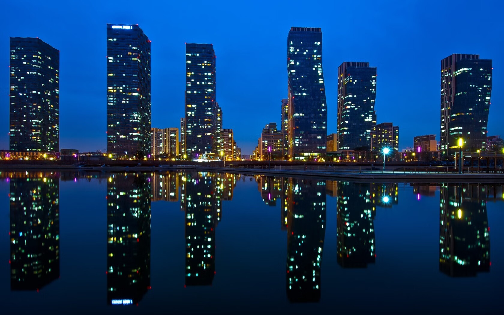 跨越东西的篮球传奇，尼克斯关键战突围浙江队，西亚卡姆2026世界杯接管比赛的启示