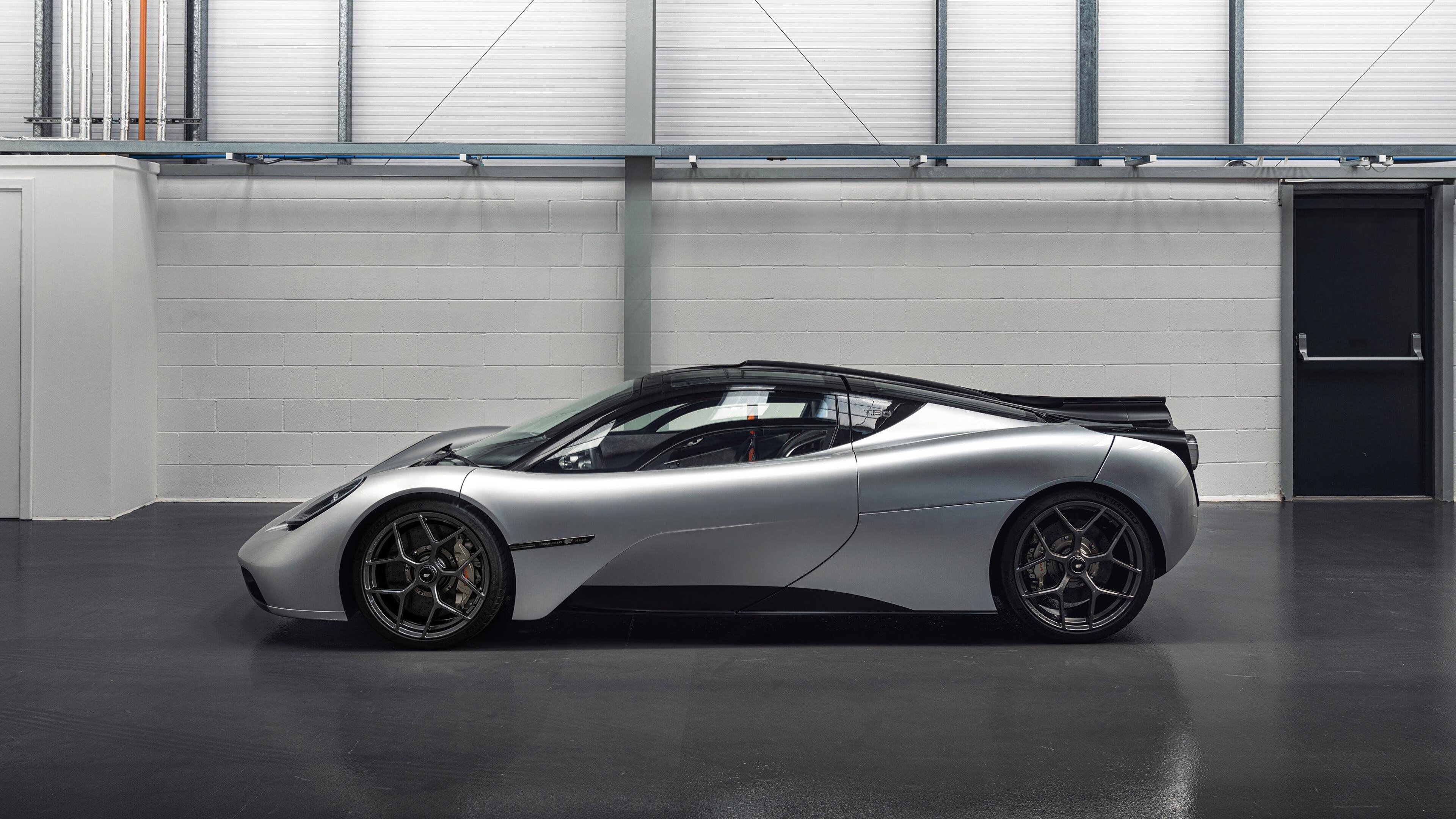 开云体育中国-当所有人都仰望球星时，他选择成为巨人，范弗利特在绿军阴影下重新定义价值