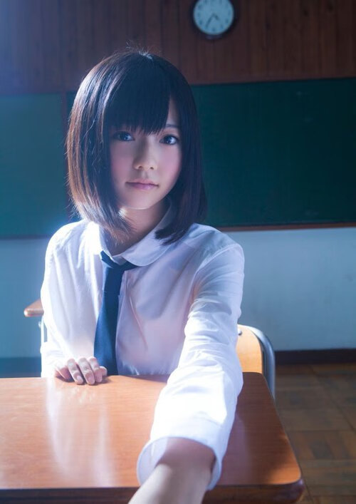 开云sport-传奇归来！智利联队3-1击溃阿森纳，皮克头顶脚踢致敬前辈成关键先生