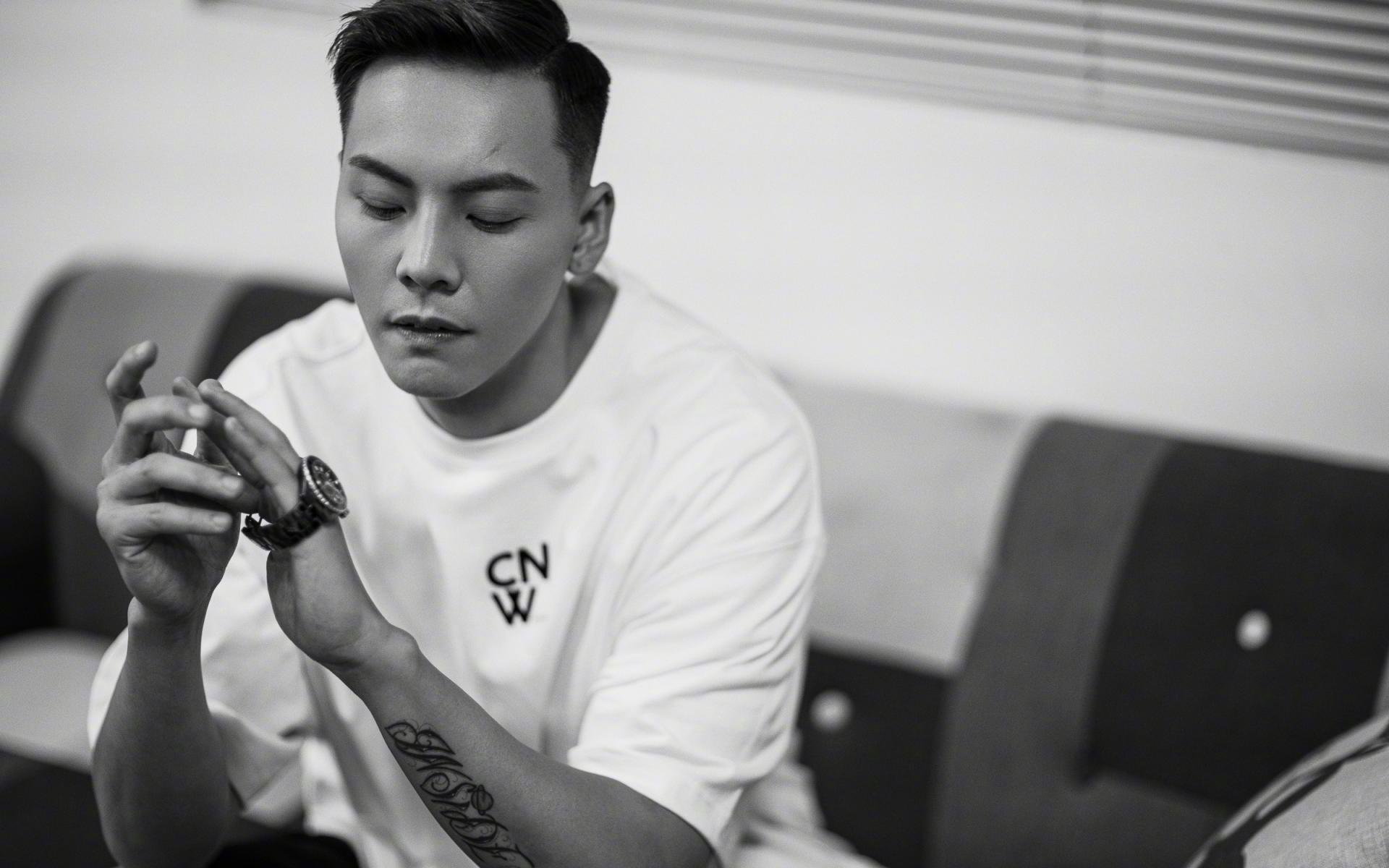 郁金香凋零之夜,吉鲁铁血一击,罗马尼亚逆转荷兰书写D组传奇